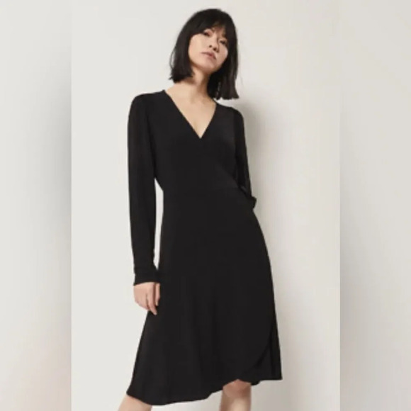 Massimo Dutti Black Wrap Dress - Picture 1 of 8